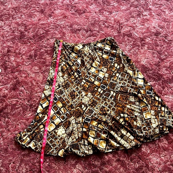 Alfred Dunner plus size Leopard andGeometric Print A line Skirt size 18 - Picture 6 of 6